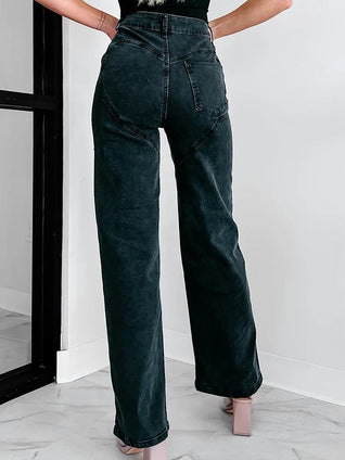 JEANS CON DETALLES DE STRASS